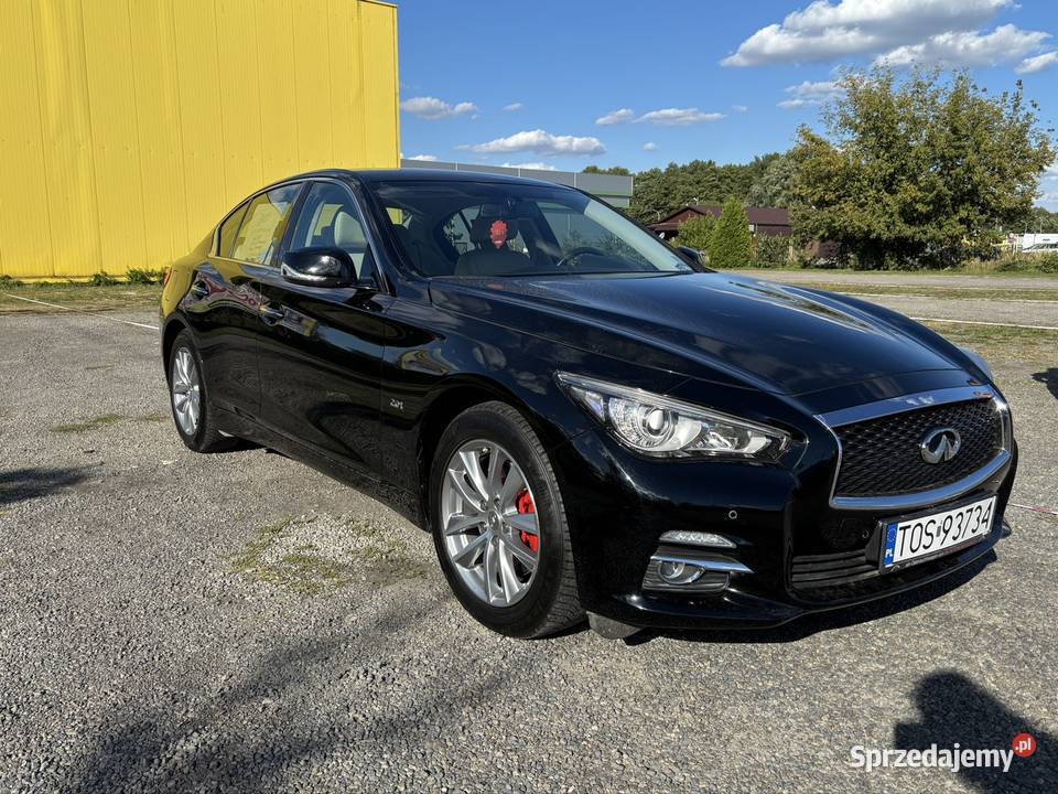 Infiniti Q50 z 2014 auto premium zarejestrowane Rok produkcji 2014 Ostrowiec Świętokrzyski sprzedam