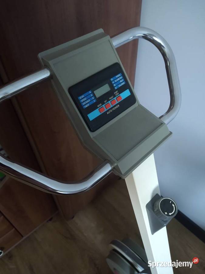 Rower stacjonarny i urządzenie Total Crunch Sprzęt do ćwiczeń Łódź