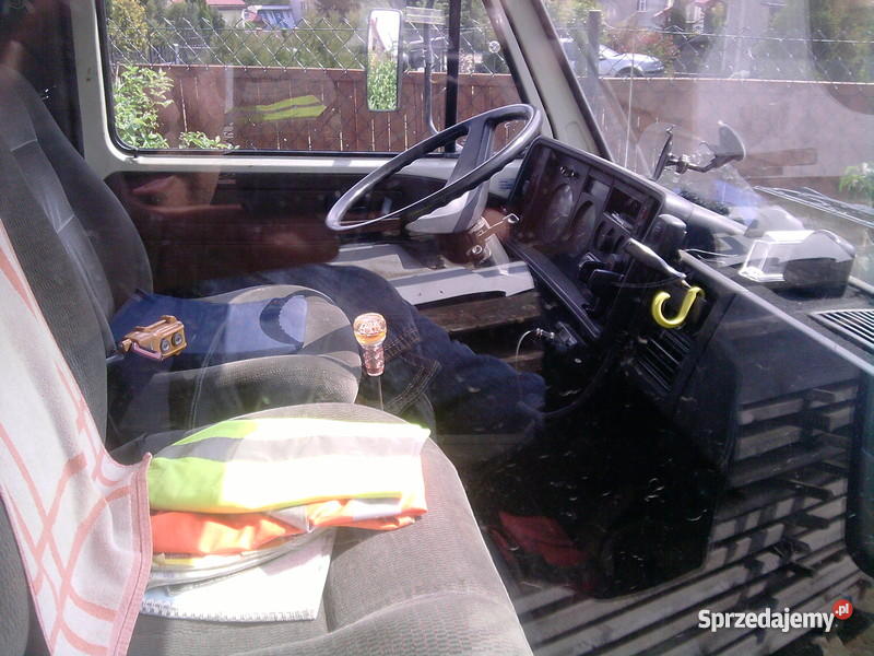 Laweta do przewozu aut drogowa