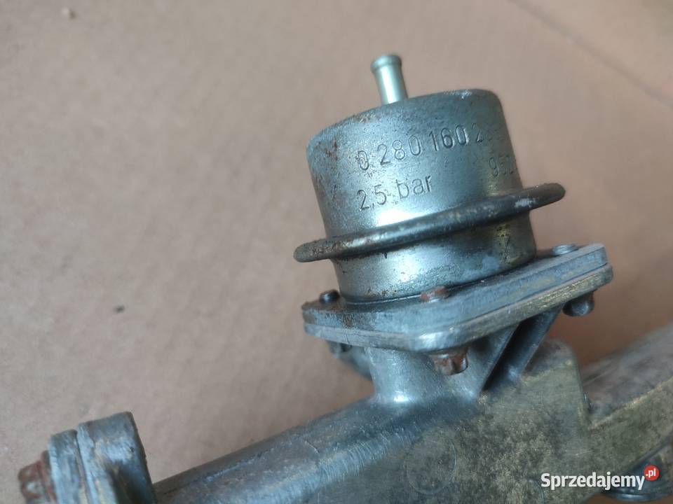 Regulator ciśnienia paliwa 25 bara C20XE osobowe