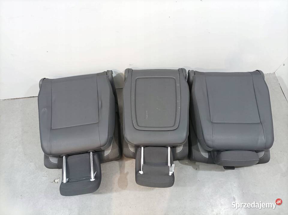 FOTELE PRZÓD II RZĄD KPL 1T3 KOMPLET VW
