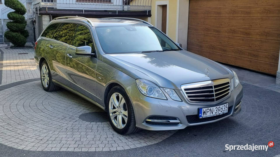 Mercedes E 220 AVANTGARDE Automat 170 Led lakier metallic Mercedes-Benz Płońsk