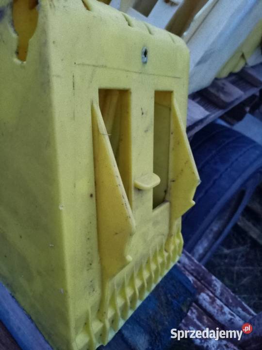 Klin pod kolo żółty naczepa tir wielkopolskie