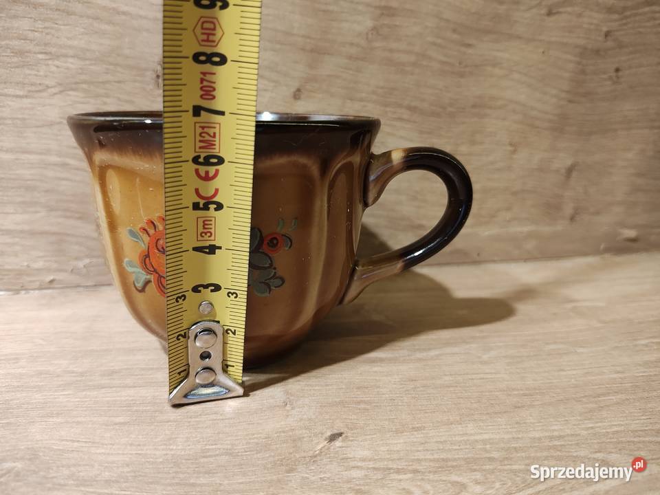 PRL filiżanki i spodki 6 Wołomin