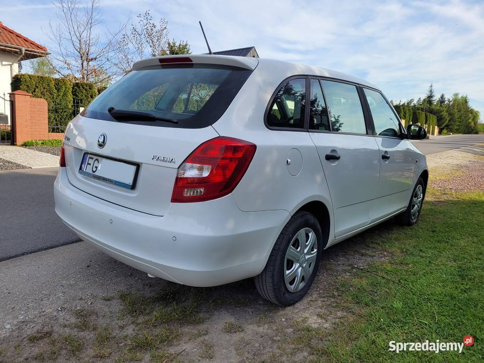 SKODA FABIA II kombi 12 biała benzyna 2012r 100 Gorzów Wielkopolski sprzedam