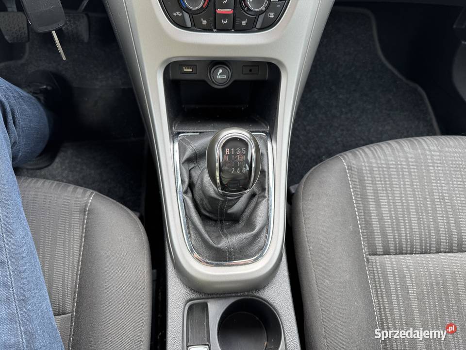 Opel Astra 14 BENZYNA Zarejestrowana 120KM
