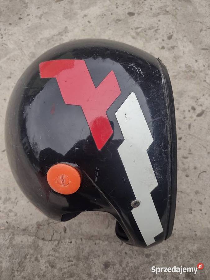 Kask motocyklowy Komorów