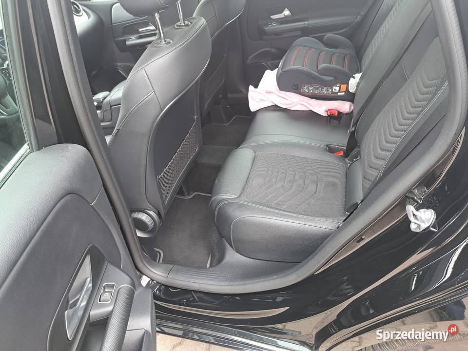 Piękna b klasa w247 z niskim przebiegiem Trzemeszno