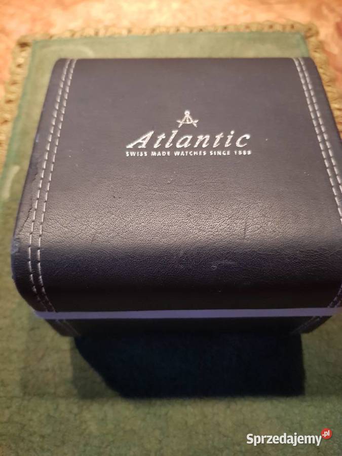 Etui do zabytkowego zegarka Piła