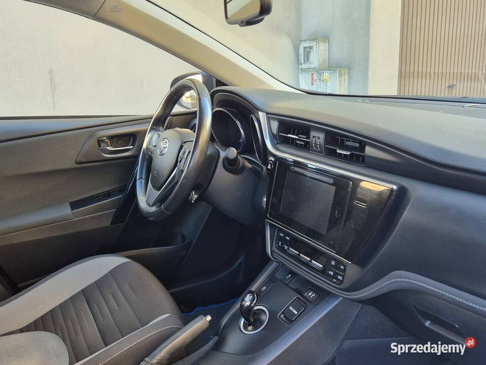 Toyota Auris hybrid tempomat Kraków