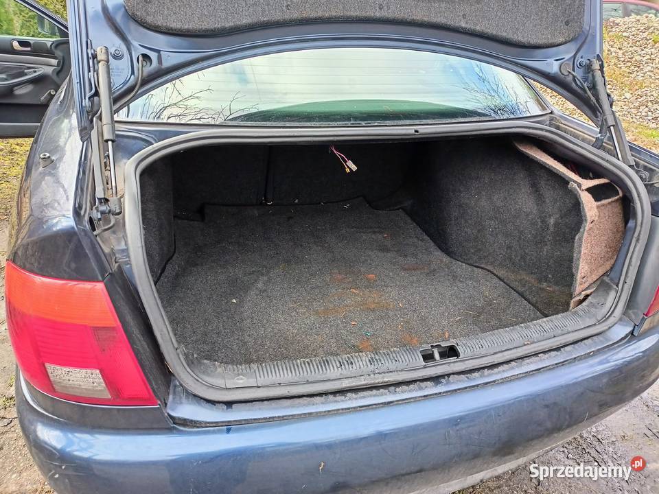 Audi A4 B5 na części a11 LZ5T 16 ADP śląskie sprzedam