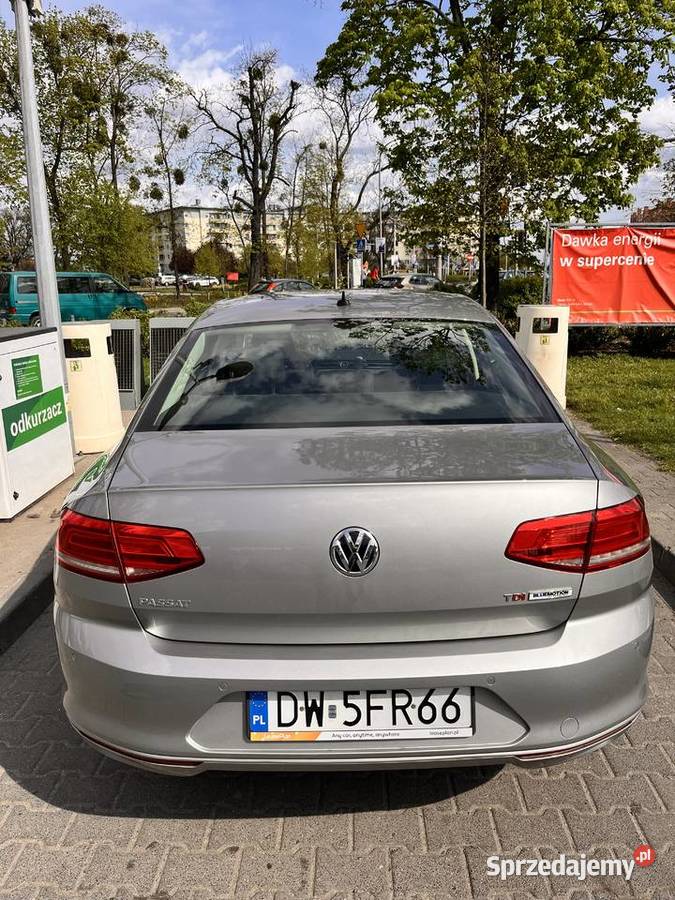 VW Passat B8 1 użytkownik nowości Polski Salon lakier metallic Passat