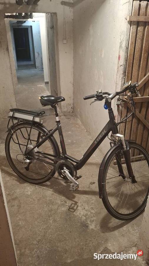 Rower elektryczny trek Alpha Platinum pomorskie sprzedam