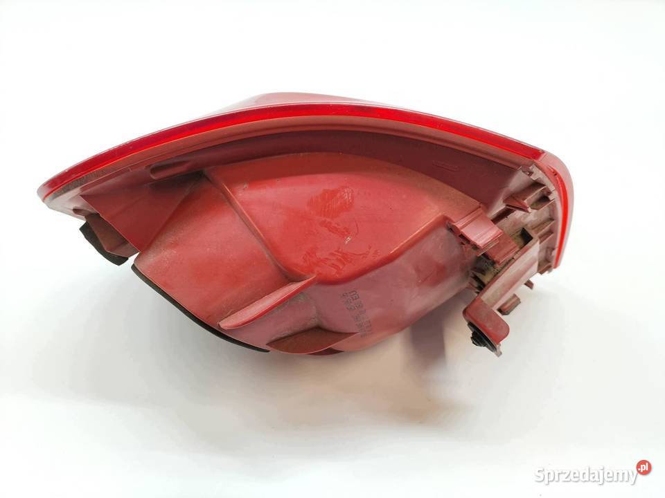 LAMPA TYŁ PRAWA KOMBI LED 3C9945096C VW osobowe Lampy tylne Oświetlenie