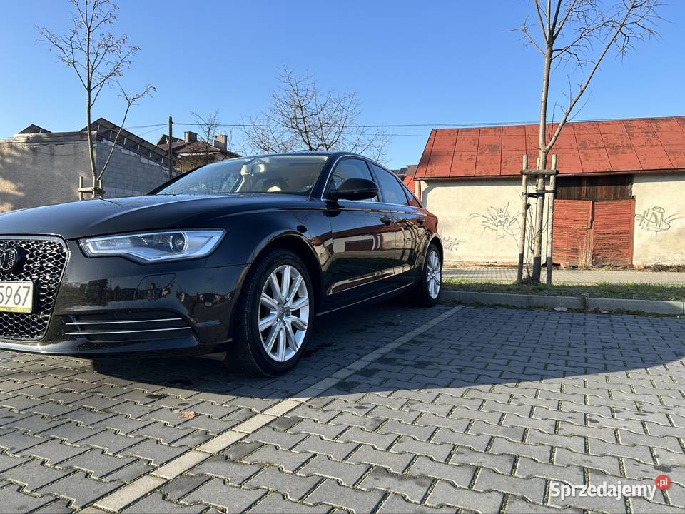 Sprzedam Audi A6c7 2011 przedlfit wielofunkcyjna kierownica Janów Lubelski