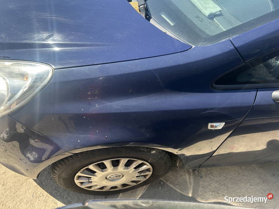 CZĘŚCI maska zderzak klapa błotnik lampa Opel osobowe Bodzentyn