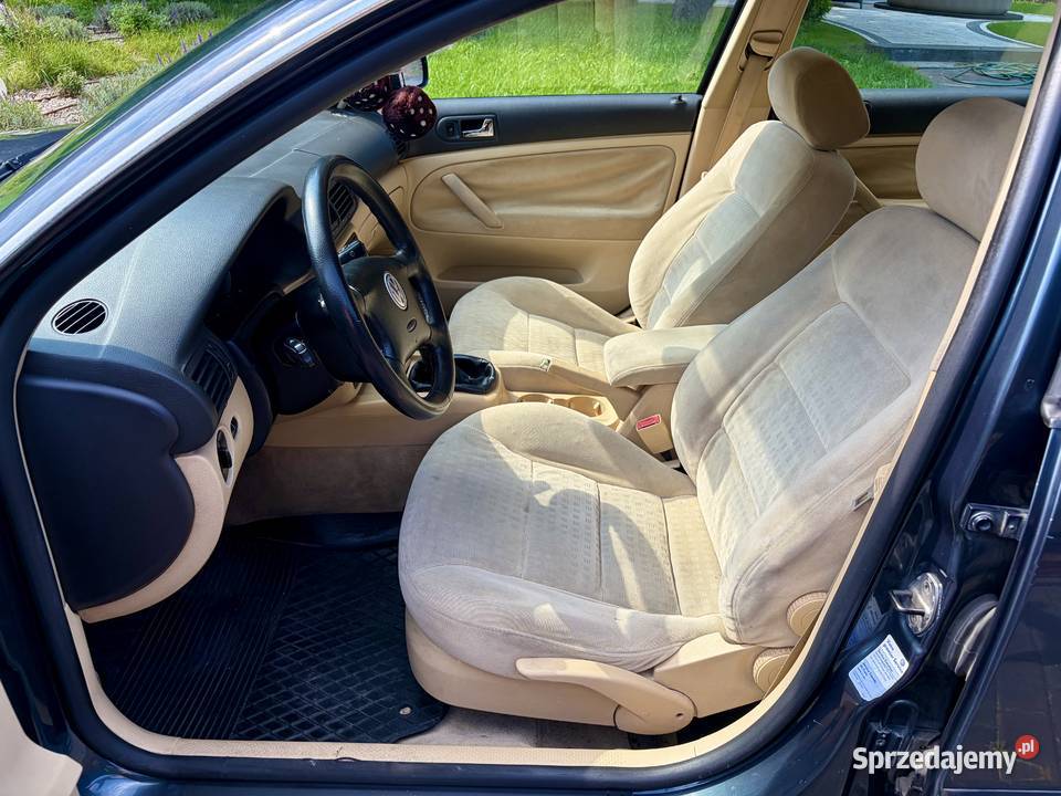 Volkswagen Passat DUŻY SERWIS KOLOR i WNĘTRZE poduszka powietrzna Motoryzacja mazowieckie Warszawa