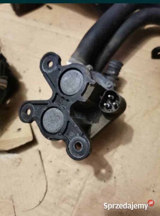 Elektrozawór ogrzewania BMW E32 E34 osobowe śląskie Żory