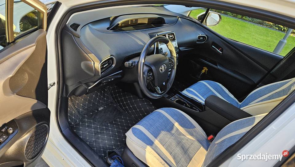 TOYOTA PRIUS Plugin II wł Gwarancja ASO Zarejestrowany w Polsce Warszawa