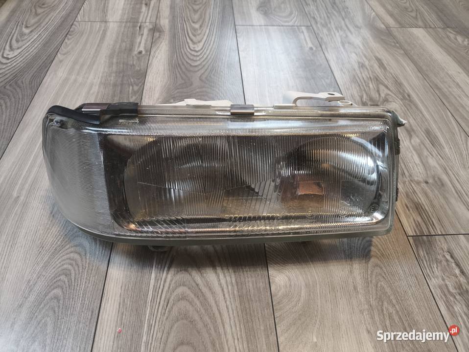 LAMPA REFLEKTOR AUDI 8090 ZESPOLONAZESPOLAK Lampy przednie