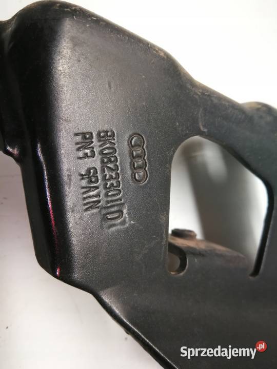 ZAWIAS MASKI LEWY AUDI A4 B8 8K0823301D Przystajń