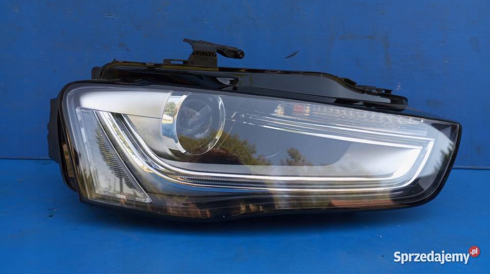LAMPA PRAWY PRZÓD EU XENON AUDI A4 8K B8 LIFT osobowe Nowy Tomyśl