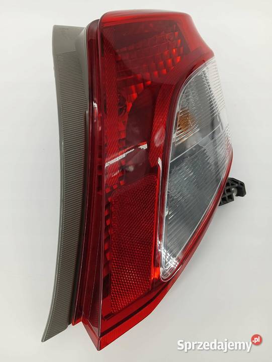 LAMPA TYŁ PRAWA Toyota Yaris III 20112020 osobowe