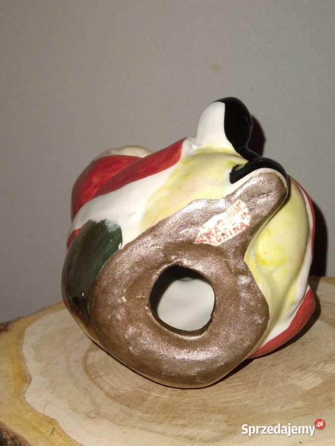 Kolekcjonerska chińska figurka Suwałki