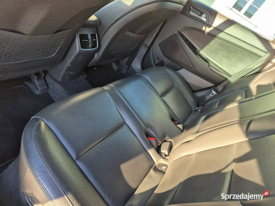 Hyundai Tucson 17crd xenon automat kamera navi lubelskie Drelów sprzedam