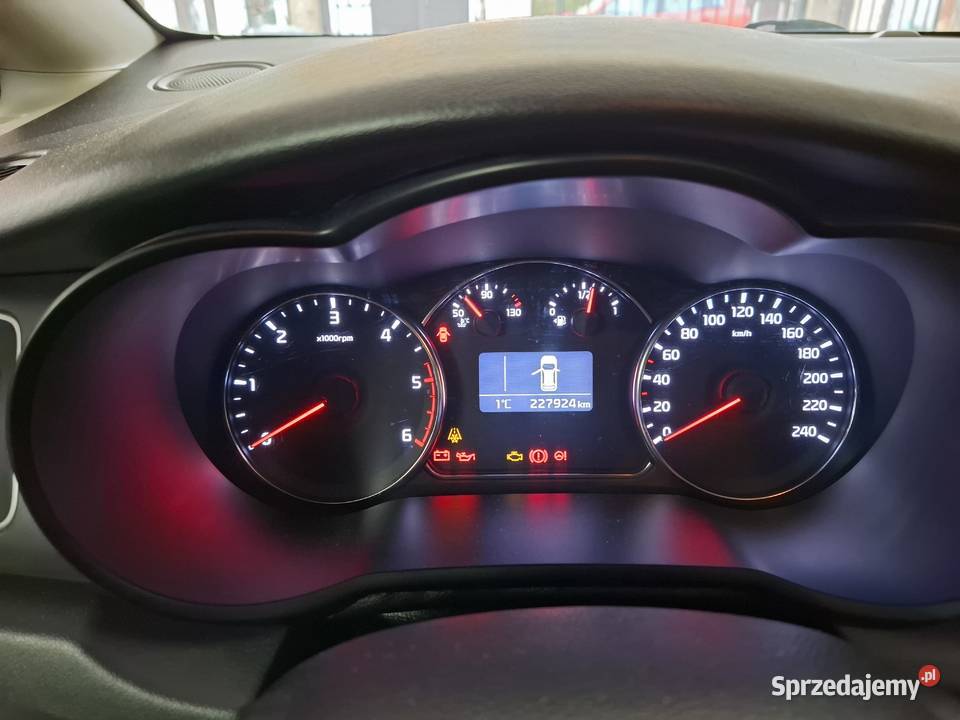 Sprzedam KIA CARENS 17 CRDI Poznań
