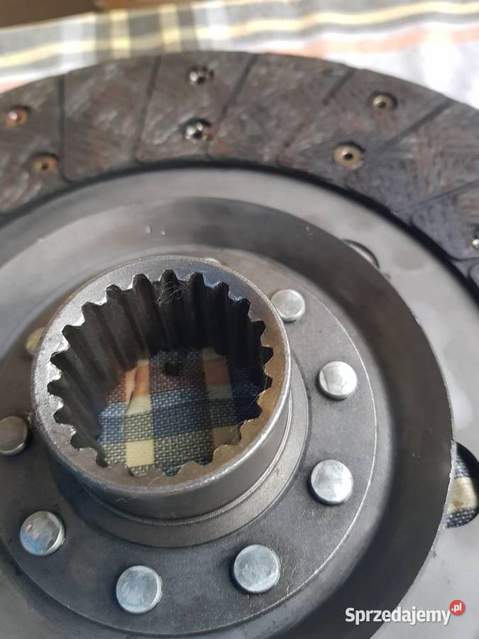 Tarcza sprzęgłowa AGV Nowa Dominator 78 88 76 66 Nowa Dęba