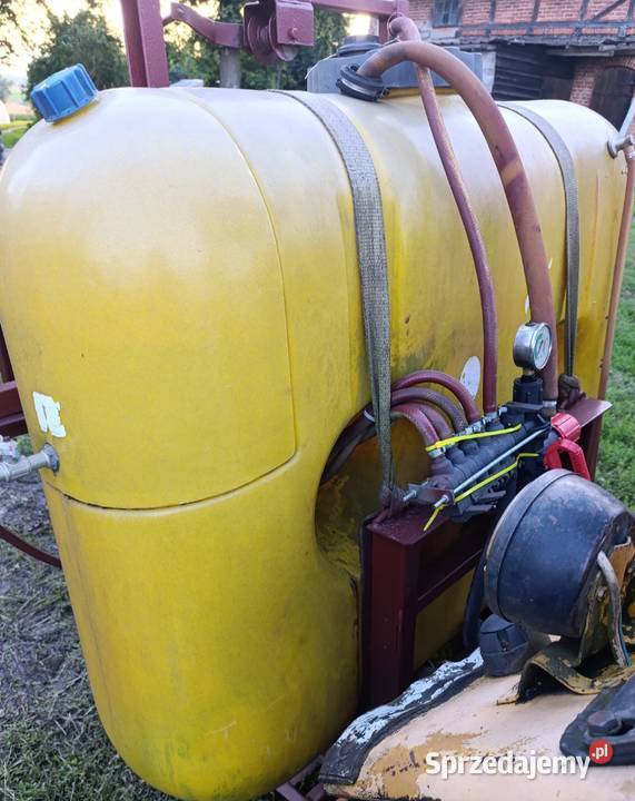 Opryskiwacz 400 l 12 m stan Kominki
