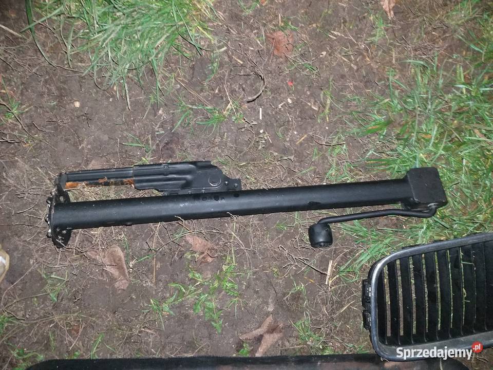 Lewarek progowy BMW e36