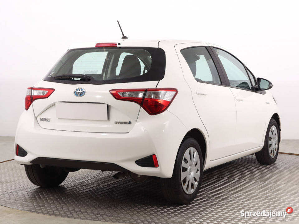 Toyota Yaris 15 Hybrid centralny zamek Katowice