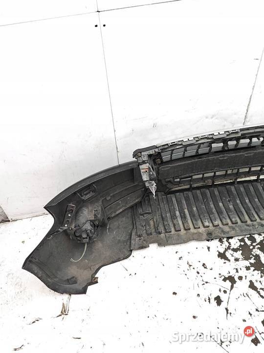 Audi A5 8T Zderzak Przód Przedni Spryski Halogen osobowe