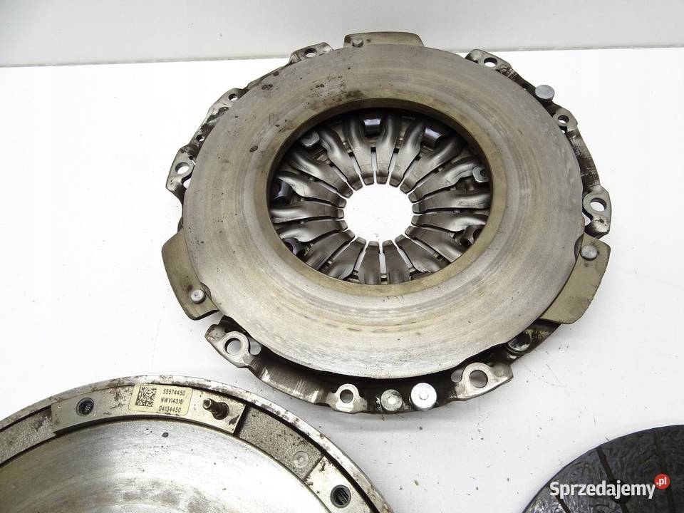 SPRZĘGŁO DWUMAS DWUMASOWE 55574452 OPEL ASTRA IV