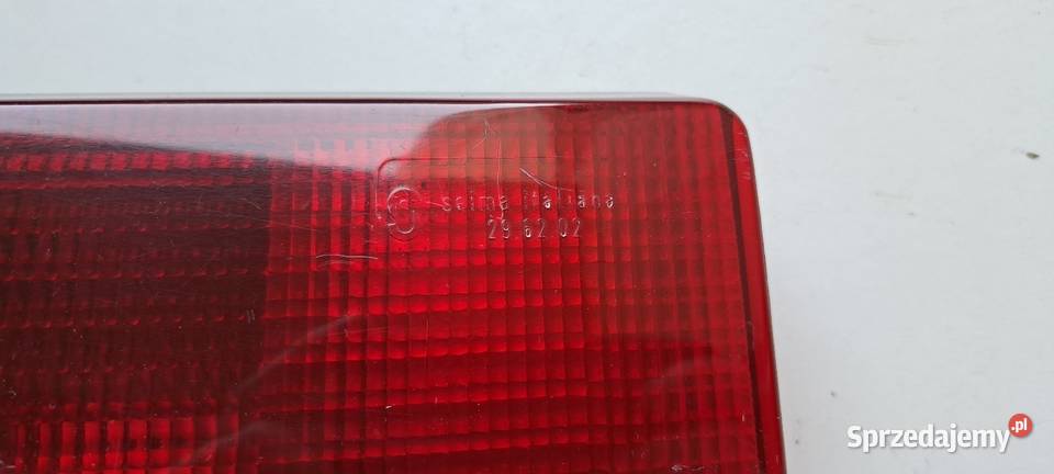 Lampa tylna wewnętrzna prawa 8A9945094 Audi 80 osobowe Luzino