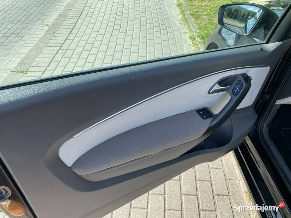 Volkswagen Polo 14 TDI tempomat dotykowe radio