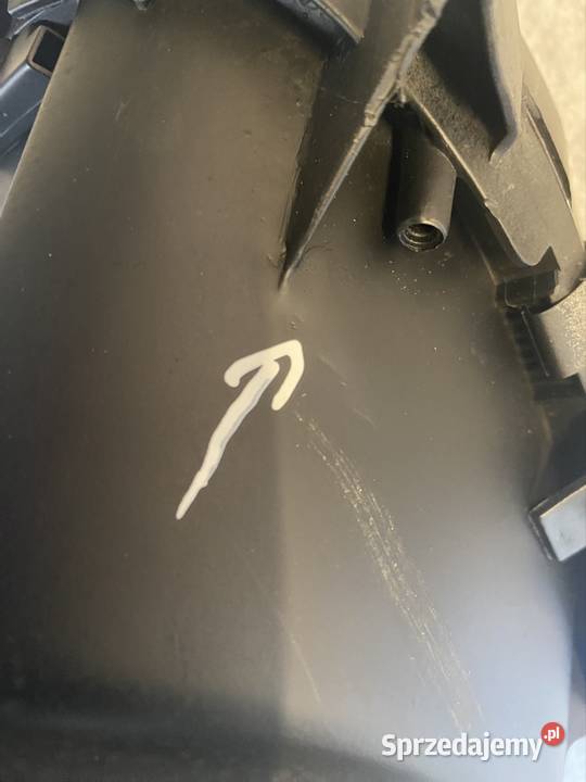 MERCEDES E KLASA W211 REFLEKTOR PRAWY BIXENON EU Jasienica