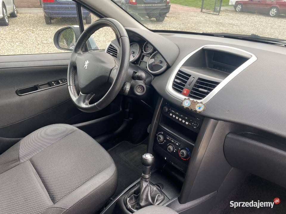 Peugeot 207 Zarejestrowany w Polsce Paniówki sprzedam