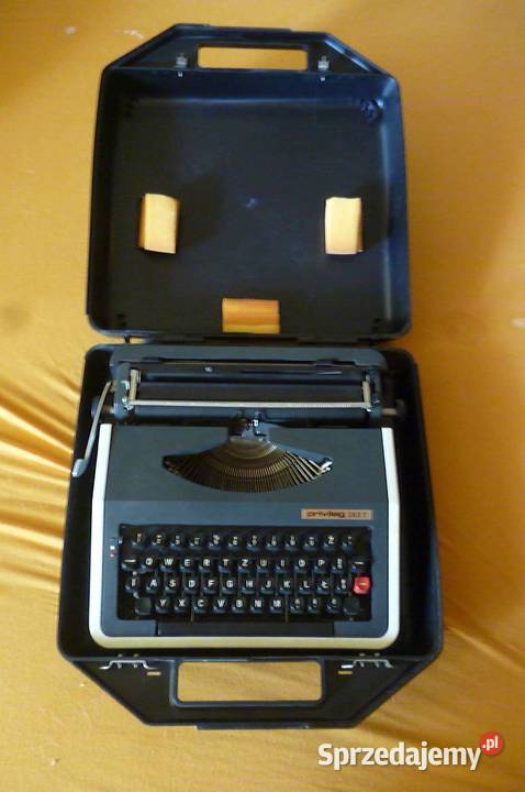 MASZYNA DO PISANIA Z WALIZKĄ PRIVILEG 260T małopolskie Kraków