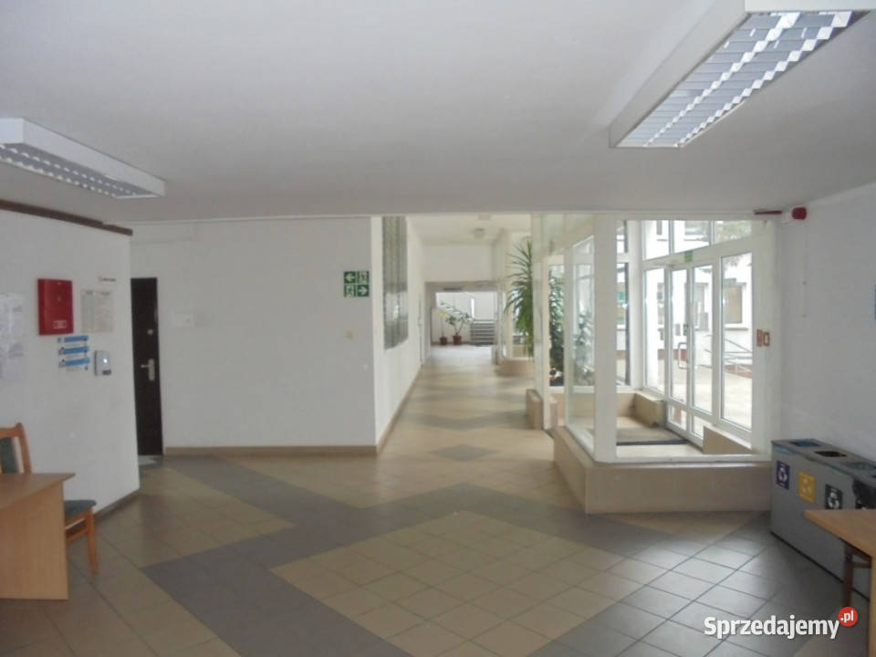 Wynajme pomieszczenia biurowe 3Maja 44 Słupsk