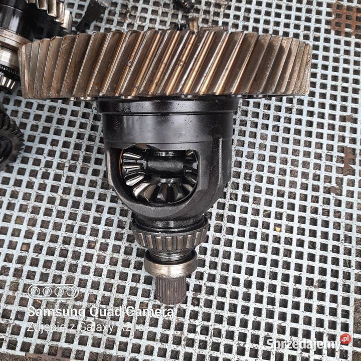 VW T5SKRZYNIA 25 TDIGWBjako dawca czesci Jastrzębia Góra