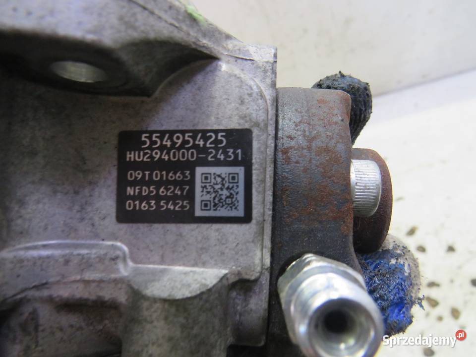 POMPA WTRYSKOWA OPEL ASTRA V K 16 CDTI 55495425