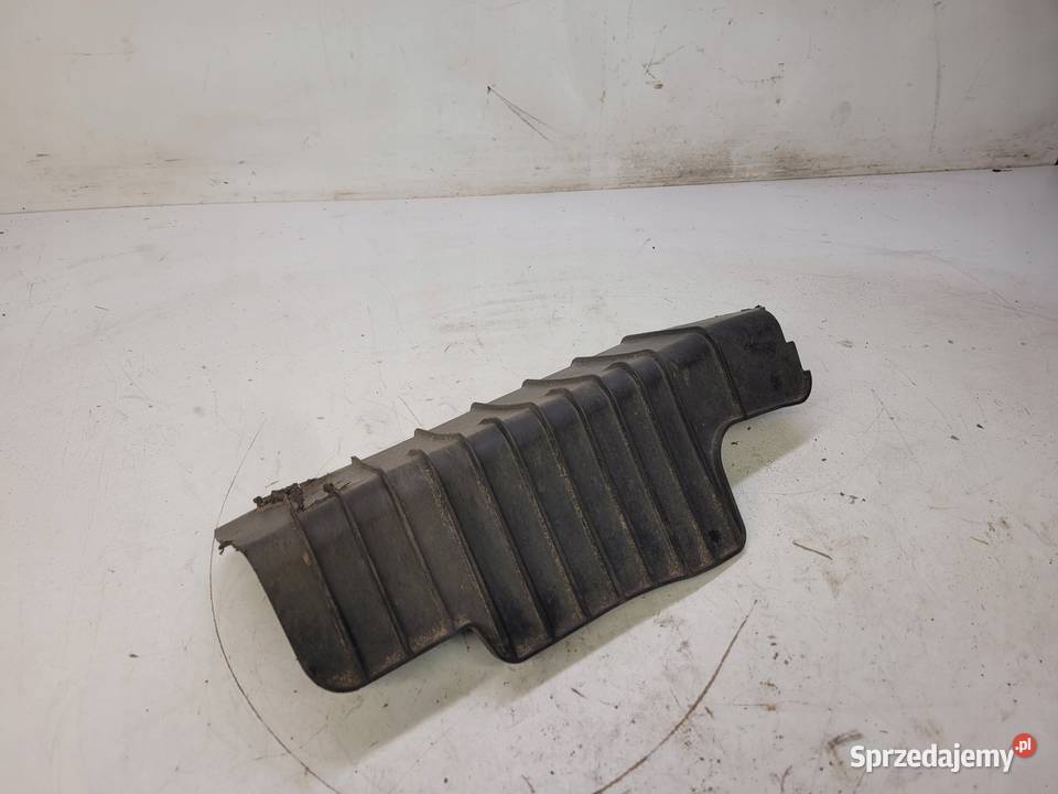 OSŁONA WAHACZA LEWY TYŁ AUDI A4 B9 8W0505415E Przystajń
