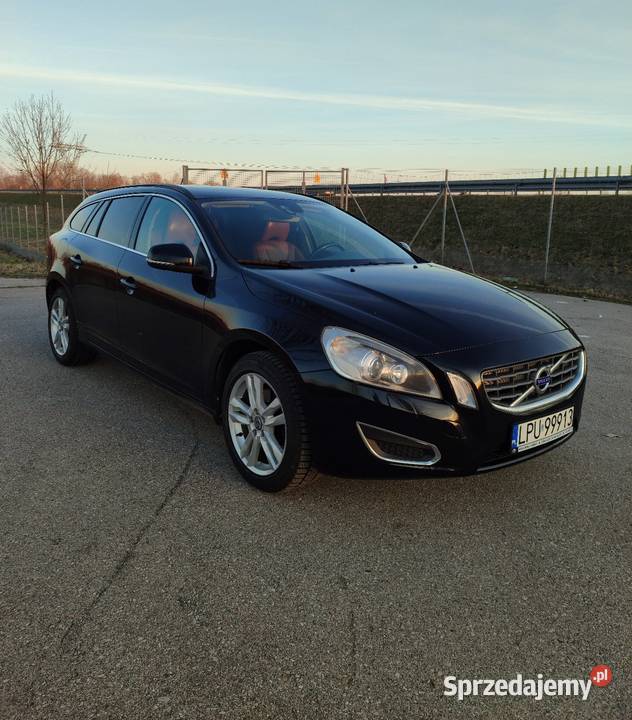 VOLVO V60 1,6 D2 115KM Full Opcja