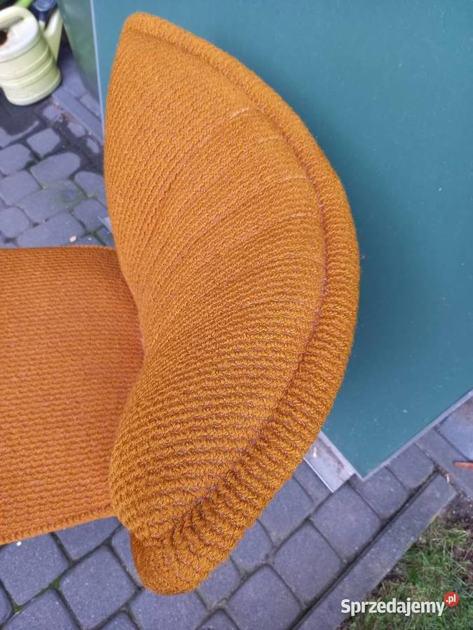 Stary fotel patyczak muszelka PRL vintage