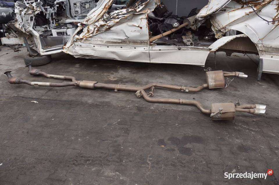 MASERATI QUATTROPORTE KOLEKTOR WYDECHOWY PRAWY Lipno