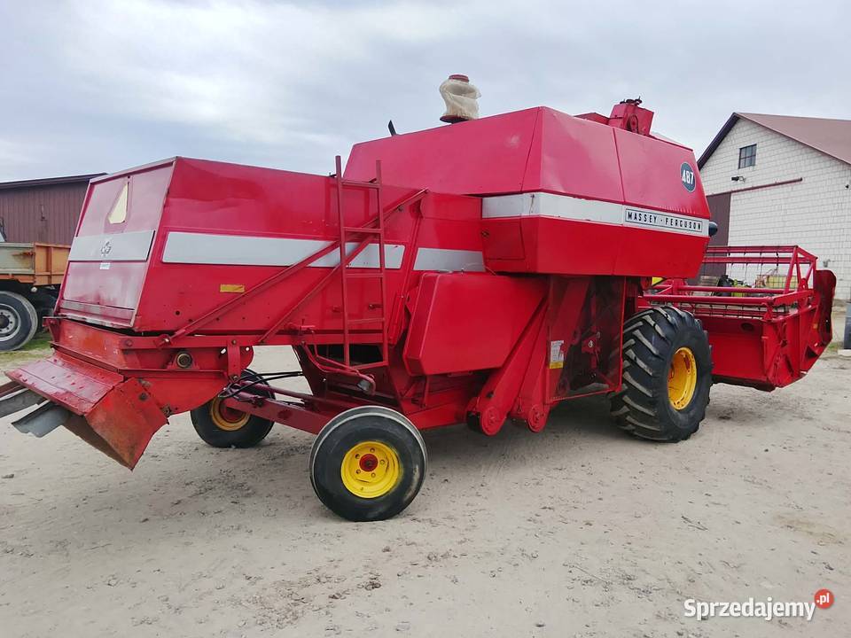Kombajn zbożowy Massey Ferguson 487 w oryginale mazowieckie Skaryszew