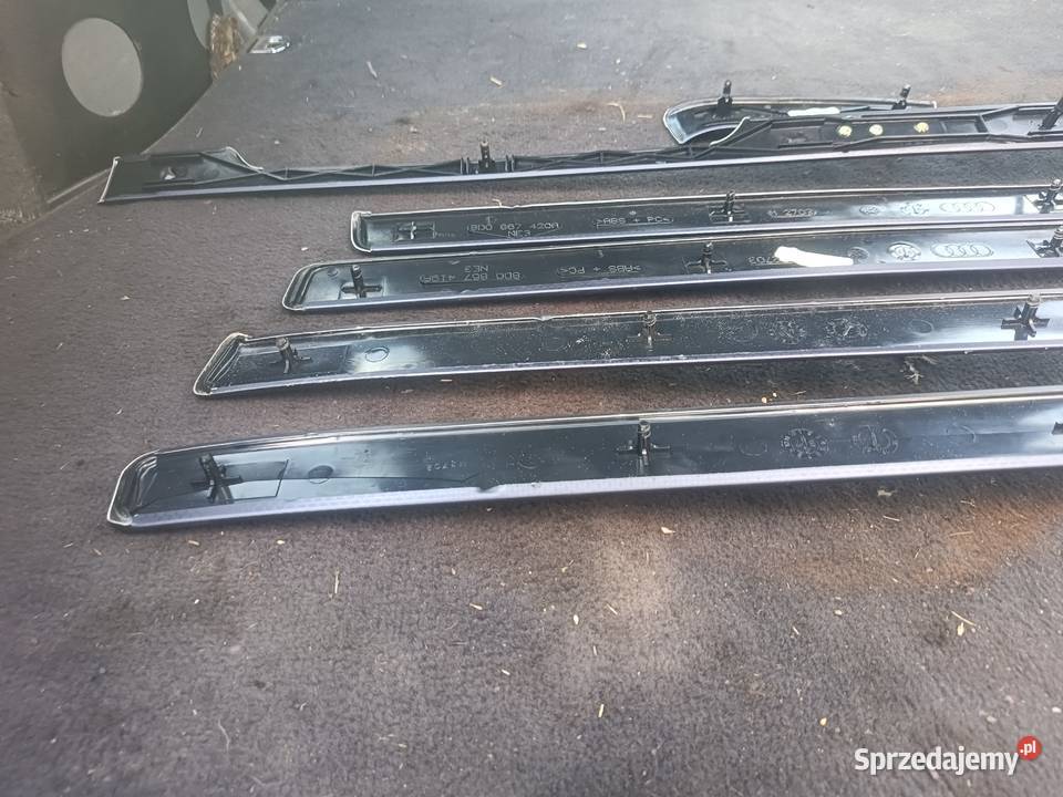 Dekory Listwy Dekoracyjne Deski Quatro Audi A4 Osłony i zaślepki Myszków